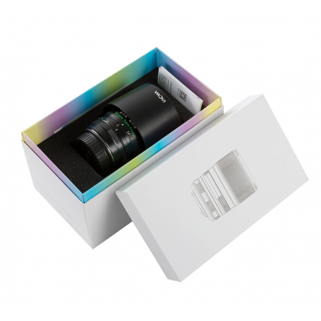 Laowa 105 mm f/2 STF pro Nikon F + dárek UV filtr zdarma